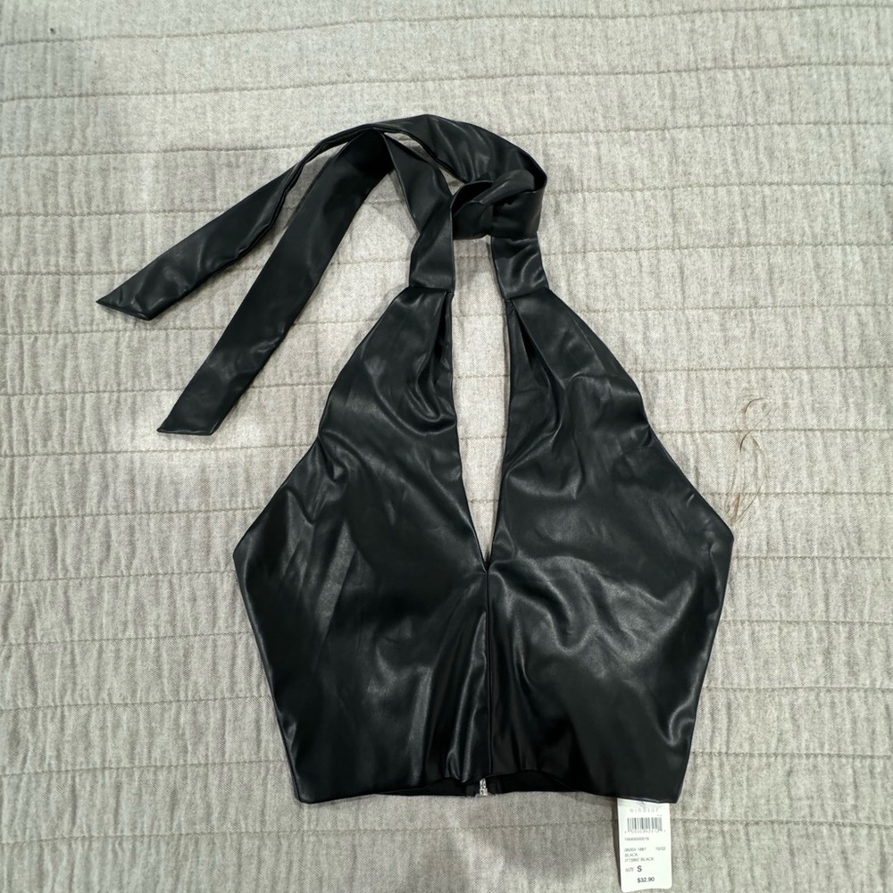 Windsor faux leather halter top size Small